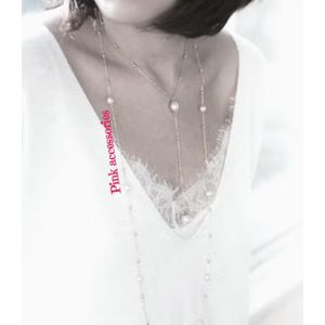 Pink عقد سلاسل فضى و لؤلؤه (لولي) أوف وايت- تصميم أنيق