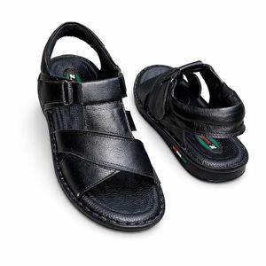 Men's flat sandals in genuine leather
