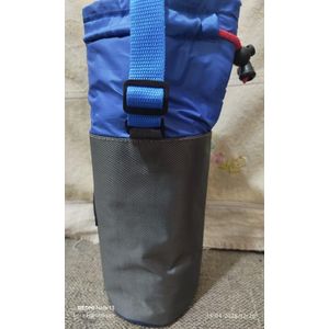 غطاء زجاجة حرارية سعة 1.5 لتر - غلاف عزل متين.