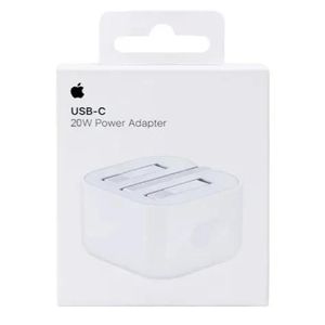 Apple  20W USB-C Power Adapter   MUJ83ZP/A