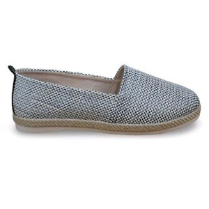 حذاء سهل الارتداء بتصميم أنيق وبسيط