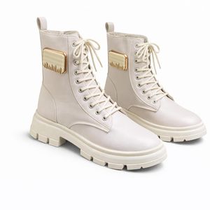 LBUTTB هاف بوت حريمى كاجوال جلد