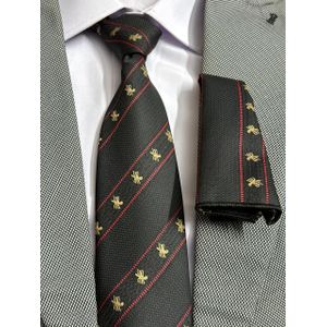 Classic ربطة عنق مستوردة صناعة تركى ب منديل مقاس 7 سم وسط خامة جاكار تركى