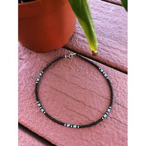 سلسلة قلادة مصنوعة يدوياً - تفسيرة - متعدد الالوان