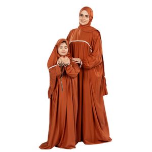  إسدال كابلز (الام والطفله ) -  موديل نعومى – فسكوز مستورد – جوبير قطن - اللون هافان