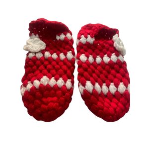 نعال منزلية محبوكة يدويًا، متعددة الألوان، بالأحمر والأبيض، من الصوف المحبوك - مصنوعة من خيوط الصوف التركي الناعم للدفء وراحة القدم