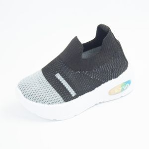 حذاء أطفال اسود فضي سهل الأرتداء