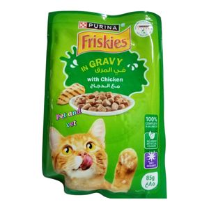 Friskies One pouch wet food with chicken Taste