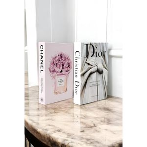Luxury Home Decor Books - This gorgeous set of 2 decorative books provides a luxurious touch to your home, enhancing your interior with sophisticated design elements and patterns