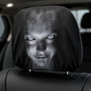 أغطية مسند الرأس بتصميم "وجه الشبح" (Ghost Face) - واقي مرن وشامل يناسب معظم السيارات والشاحنات وسيارات الدفع الرباعي، يتميز بطبعة وجه مرعب وتأثير عيون متوهجة؛ إضافة مرحة ومميزة لديكور السيارة الداخلي (قطعة واحدة).