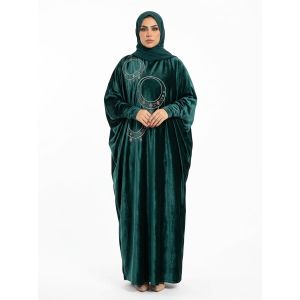 عباية  سوداء فاخرة بتصميم كلاسيكي مطرزة بالخرز، مناسبة للمناسبات الرسمية واليومية، لون Olive أنيق  مقاس free 80-120kg