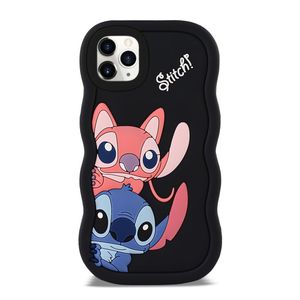 جراب هاتف من السيليكون الناعم ثلاثي الأبعاد بتصميم كرتوني لشخصيتي ليلو وستيتش، متوافق مع آيفون 11 برو (أسود)
