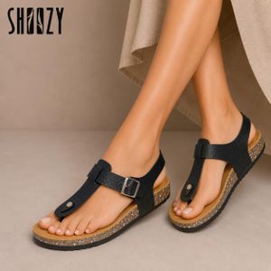 Shoozy نعال نسائية عصرية