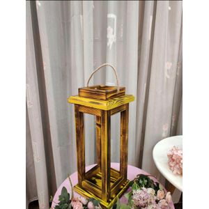 فانوس خشب صناعة يدوية 