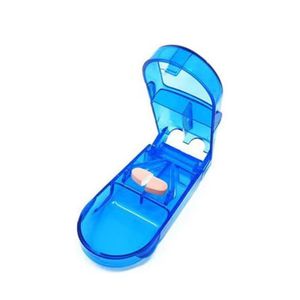 Pill cutter and crusher box with stainless steel blade Designed to split tablets into halves or quarters Easy to use and clean Pack of 3 pieces