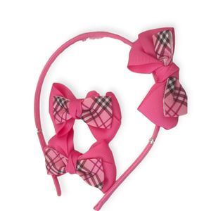 مجموعة إكسسوارات شعر للفتيات من 3 قطع  * رباطا شعر (مشابك) بتصميمين متطابقين، مثاليين للضفائر أو لتثبيت الشعر من الجانبين بألوان زاهية