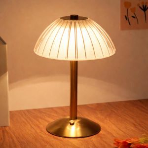 Nagafa Shop Touch sensitive table lamp with 3 adjustable lighting levels 