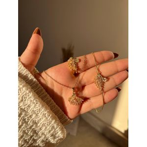 طقم مجوهرات حريمي ستانلس ستيل مطلي بالذهب بتصميم بجعة مرصعة بالزركون (سلسلة + اسورة + خاتم)