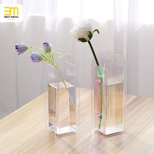BEST MEDIA  Modern Acrylic Arch-Shaped Flower Vase a Unique Geometric Desktop Decoration and a Plant Floral Container for your home- 8x24 cm - Modern - 1 Piece - Transparent