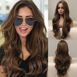 باروكة شعر مجعد بني داكن