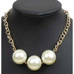 Chain - Wide Necklace - Golden With Pearl Beads