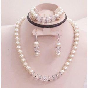 Pink Women's Set of Necklace,Bracelet and Earrings Of Silvery Chain With Off-White Pearls and Diamonds Label