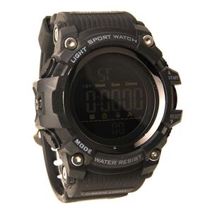 Skmei ساعة رقمية كاجوال للرجال بقرص أسود وسوار من الفولاذ المقاوم للصدأ باللون الأسود