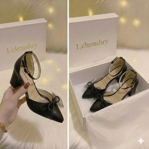 هيلز فيونكا تول حريمي كعب _ اسود 