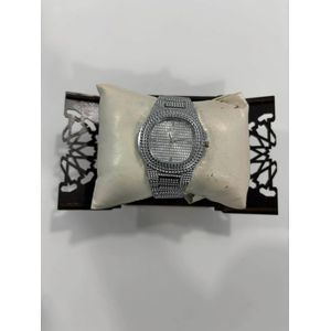 ساعة يد رجالية من الفولاذ المقاوم للصدأ 16