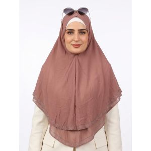 خمار طويل بتصميم محتشم وحواف مزينة باللون البني