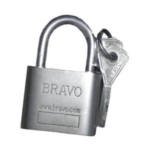 Bravo قفل حديد شديد التحمل من برافو (مقاس 30) - قفل أمان متين ومقاوم للعوامل الجوية للمنازل والمخازن مع طقم مفاتيح