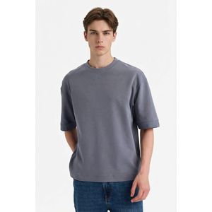 Defacto تيشيرت نص كم قصة فضفاضة قماش يسمح بمرور الهواء