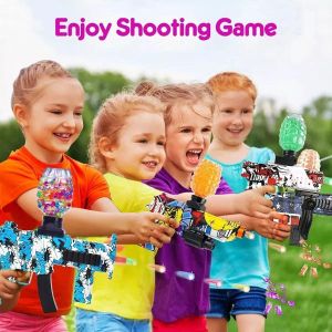 ذخيرة خرز جل – 45000 خرزة مائية قابلة للتمدد حتى 7–8 ملم – مصنوعة من بوليمر آمن وغير سام – تأتي في زجاجة أناناس أنيقة – مثالية لمسدسات الجل، المعارك، الألعاب التكتيكية، اللعب الحسي، الزخرفة، ترطيب النباتات والحرف اليدوية – اللون قد يختلف