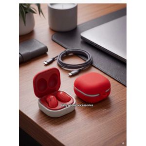 جراب حماية سيليكون لسماعة سامسونج جالاكسي بودز لايف - احمر (سلسة مفاتيح مختلفة)