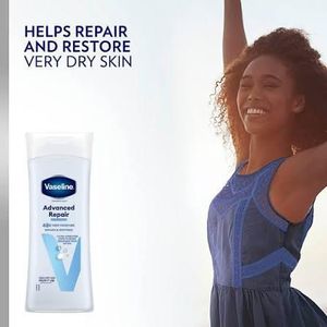 Vaseline (فازلين) زيت الجسم أدفانسد 200 مل – أزرق