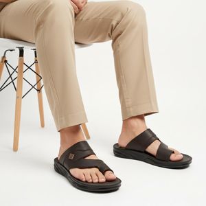 سليبررجالي جلد  – تصميم عصري مريح بخامة عالية الجودة ونعل طبي مبطن – مثالي للاستخدام اليومي والمشاوير