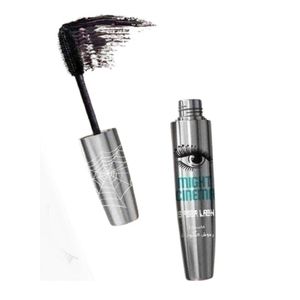 Might Cinema Spider mascara to lengthen and thicken eyelashes