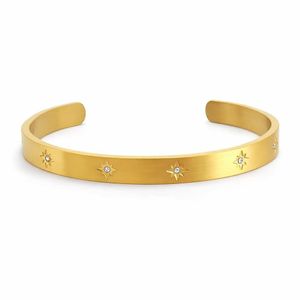 3Diamonds Gold Open Bangle Bracelet for Women – Elegant Cuff with Star Engraving and Crystal Accents