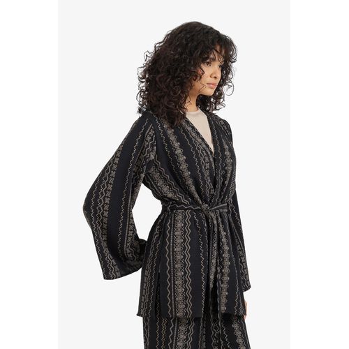 product_image_name-Clue-Embroidered Belted Kimono-2