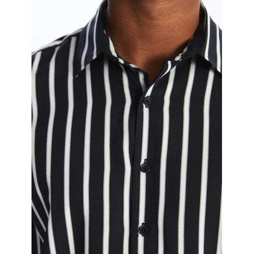 product_image_name-LC Waikiki-Regular Fit Short Sleeve Striped Viscose Men's Shirt-6