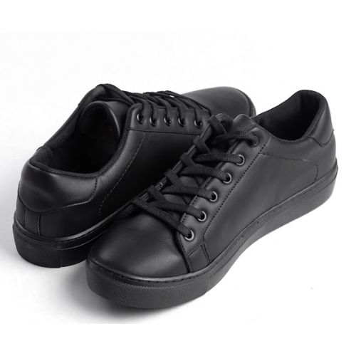 اشتري General Unisex Sneakers All Black Slip-on Easy Wear في مصر