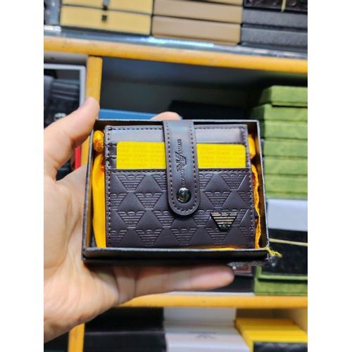 Generic A genuine leather collection that keeps pace with evolution.