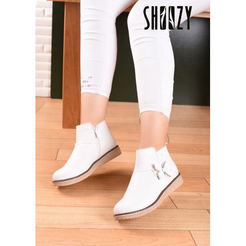 اشتري Shoozy Fashionable Boot For Women - White في مصر