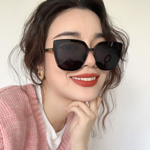 Trendy top square sunglasses