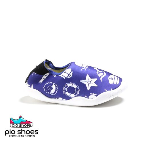 Beach hot sale boys shoes