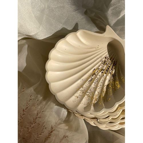 Generic Seashell Decor – Elegant Multi-Purpose Decorative Piece