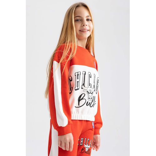 Red GIRLS & TEENS Girls NBA Chicago Bulls Relax Fit Sweatshirt 2755555