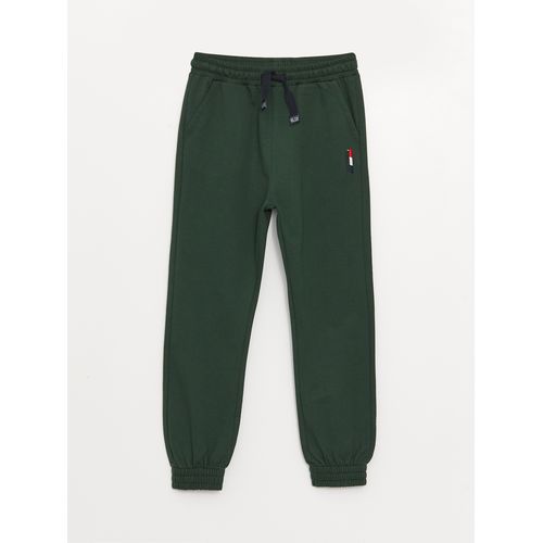 اشتري LC Waikiki Boy's Jogger Sweatpants With Elastic Waist Embroidery. في مصر