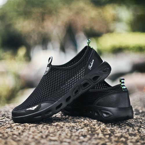 Large size men honeycomb mesh quick 2024 drying upstream shoes casual beach shoes