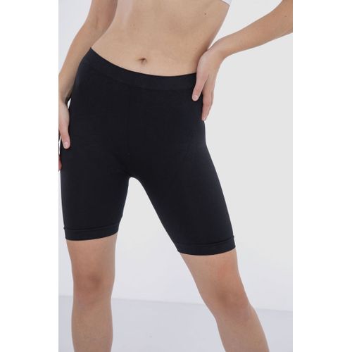 Carina Woman Black Microfiber Sports Short Leggings @ Best Price Online